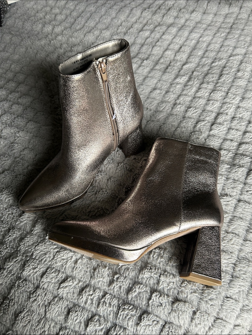 NWT Metallic Silver Women's Block Heel Ankle Boots 6.5